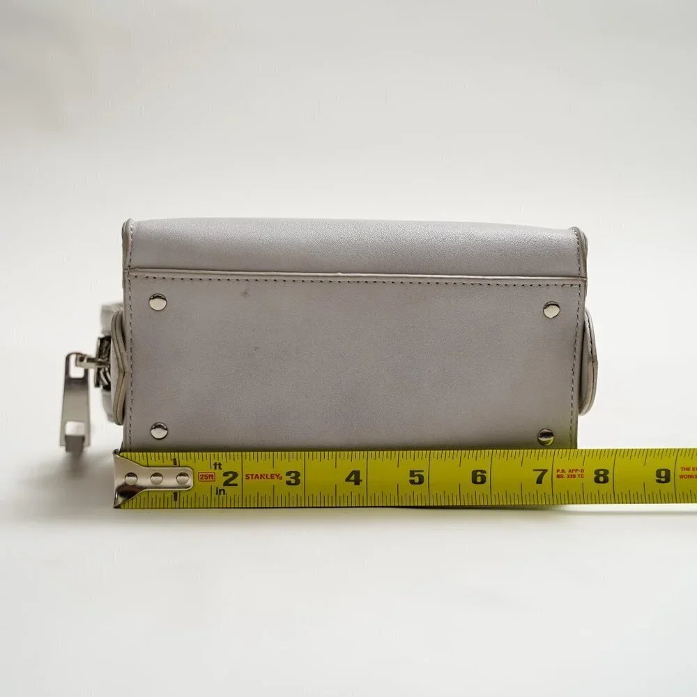 Dream Control Faux Leather Crossbody Bag - Picture 5 of 9